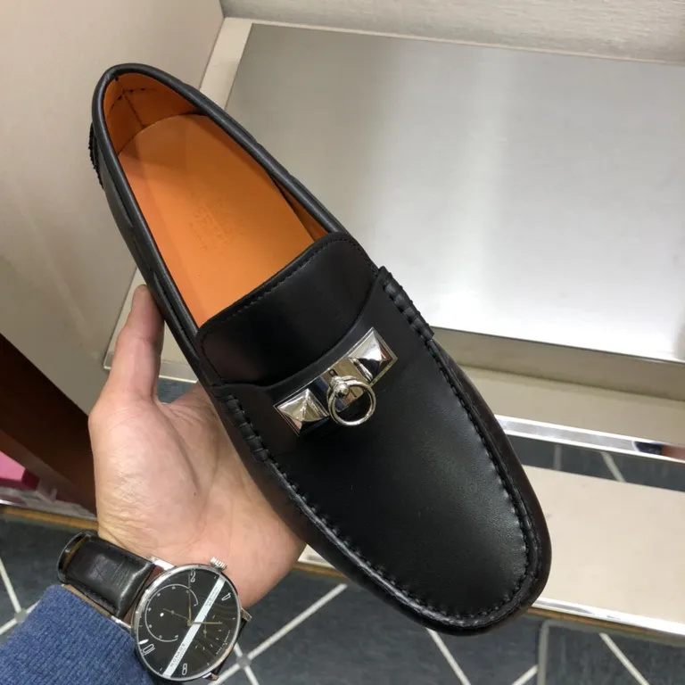 Hermes Shoe 